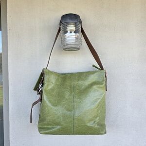 Nino Bossi Genuine Leather Lime-Green Shoulder Bag